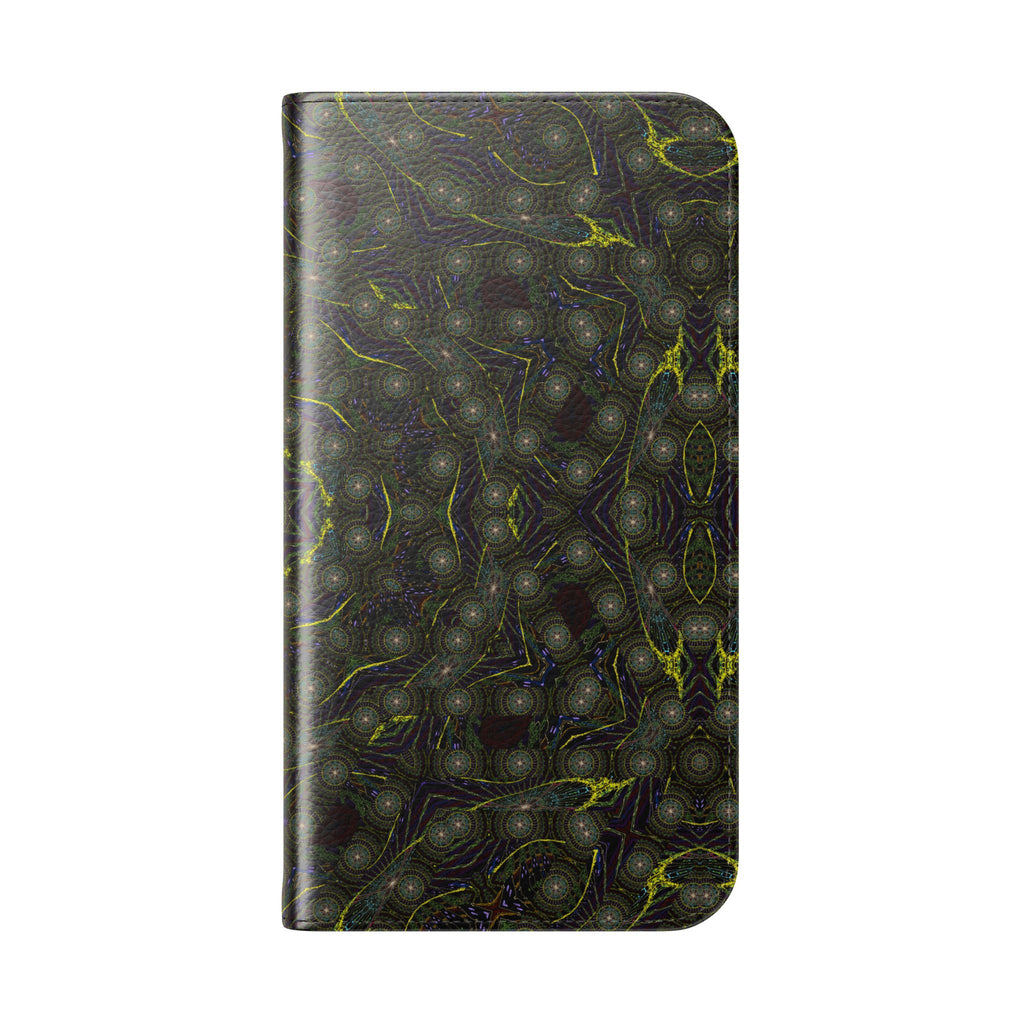iPhone 15 Flip Case - P5 Kaleidoscopic No.2